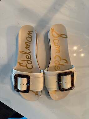 Sam Edelman Ariane Leather Buckle Slide Sandals in Ivory